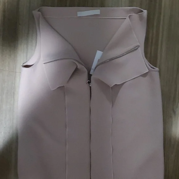 Sz 6 oversized Dion Lee vest top with zipper